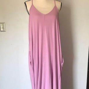 Purple maxi dress with pockets